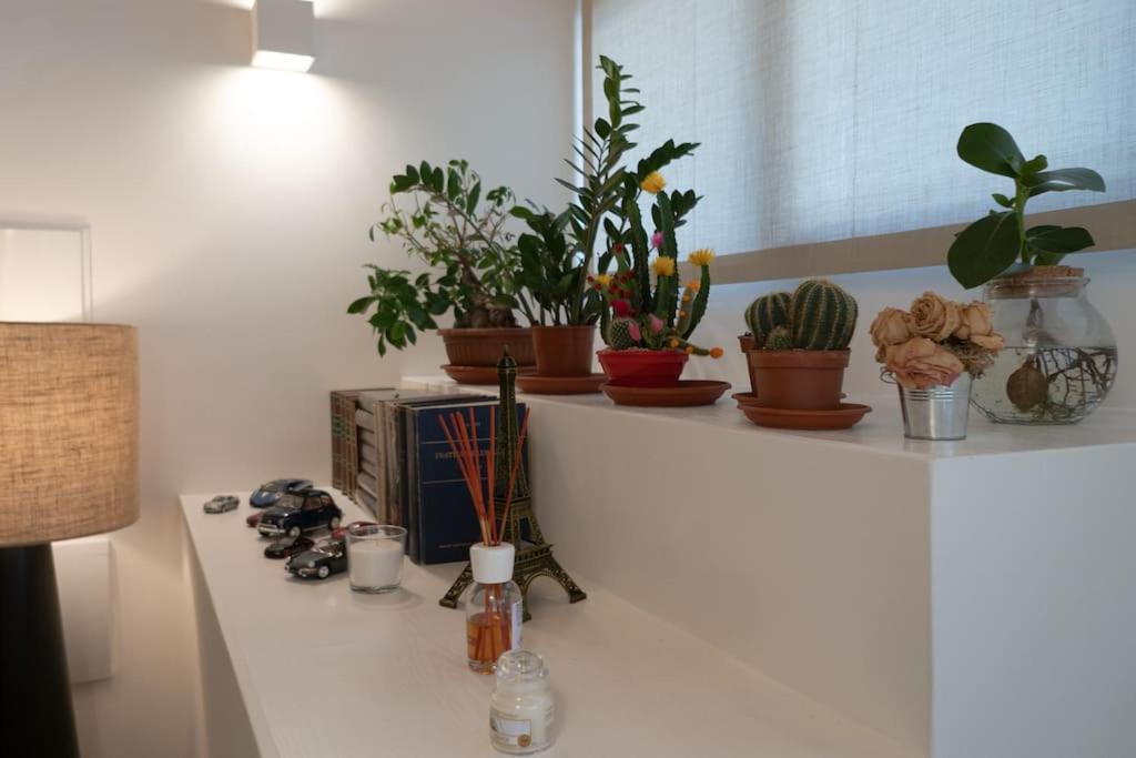 La Casa Bianca Apartment Милано Екстериор снимка